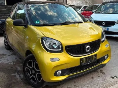 Usata Smart ForFour Passion 95 CV (69 kW) 2017 Giallo Utilitaria