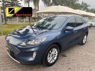 Usata Ford Kuga Titanium 120 CV (88 kW) 2022 Blu SUV