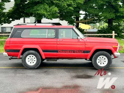 Usata Jeep Cherokee 99 CV (72 kW) 1982 Rosso SUV