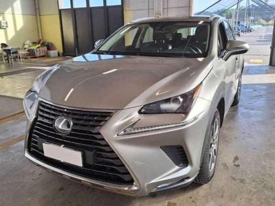 Lexus NX300h