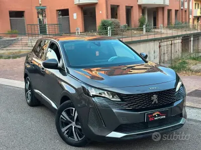 Usata Peugeot 3008 Allure 131 CV (96 kW) 2021 Grigio SUV