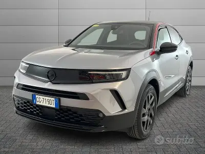 Usata Opel Mokka GS Line 101 CV (74 kW) 2022 Grigio SUV