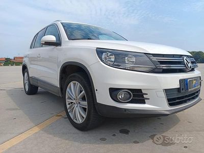 Usata VW Tiguan 140 CV (102 kW) 2011 Bianco SUV