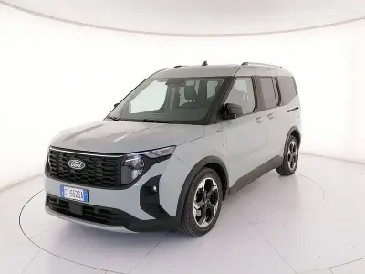 Usata Ford Tourneo Active 126 CV (92 kW) 2024 Grigio Furgone