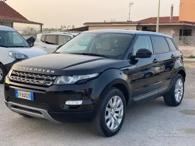 Begagnad Land Rover Range Rover evoque Prestige 150 HK (110 kW) 2014 Svart SUV