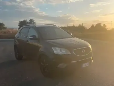 Usata SsangYong Korando 175 CV (128 kW) 2011 Nero SUV