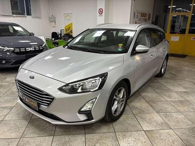 Usata Ford Focus 120 CV (88 kW) 2019 Grigio Station wagon