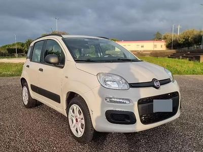 Usata Fiat Panda 85 CV (62 kW) 2014 Utilitaria