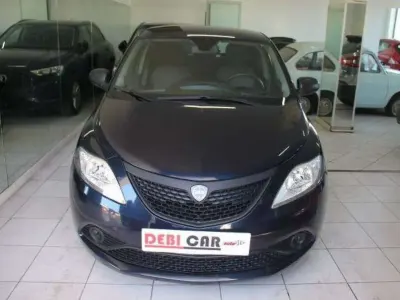 Brugt Lancia Ypsilon 69 HK (50 kW) 2023 Blå Hatchback