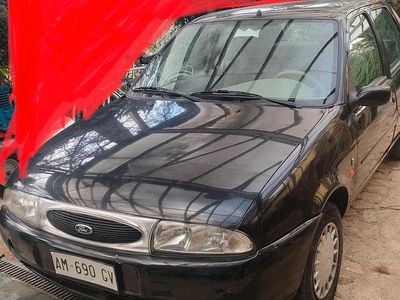 Usata Ford Fiesta Ghia 1995 Nero Berlina