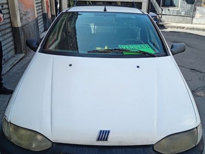 usata Fiat Strada 2002