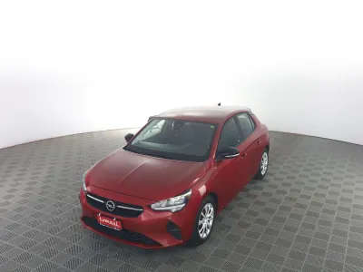 Usata Opel Corsa 101 CV (74 kW) 2023 Peperoncino red Utilitaria