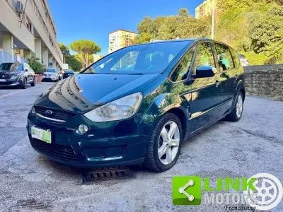Usata Ford S-MAX Titanium 140 CV (102 kW) 2007 Verde Monovolume