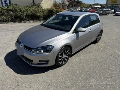 Usata VW Golf VII 110 CV (80 kW) 2013 Grigio Berlina