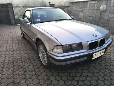 Usata BMW 318 Cabriolet Efficient Dynamics 116 CV (85 kW) 1998 Cabrio
