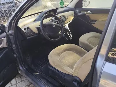 Usata Lancia Ypsilon 69 CV (50 kW) 2006 Utilitaria
