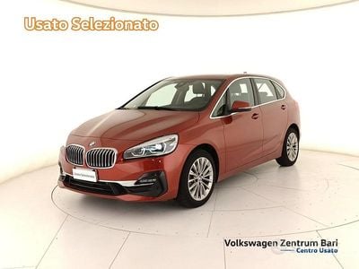 Usata BMW 218 Active Tourer Luxury Line 150 CV (110 kW) 2020 Arancione Monovolume
