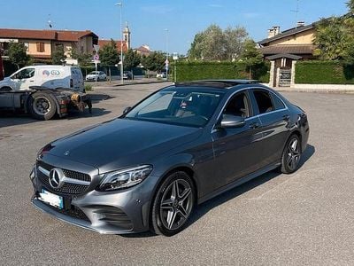 Usata Mercedes C220 170 CV (125 kW) 2019 Grigio Berlina