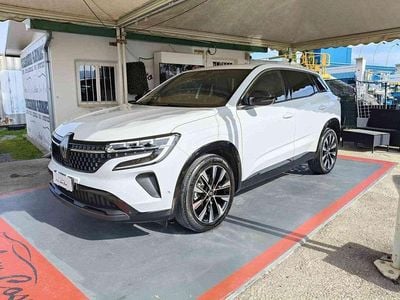 Usata Renault Austral Techno 200 CV (147 kW) 2024 Bianco SUV