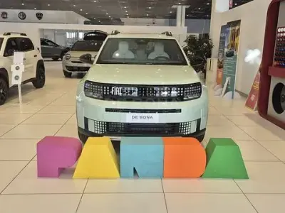 Nuova Fiat Grande Panda La Prima 110 CV (80 kW) 2026 Verde Utilitaria