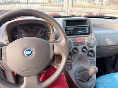 Grigio Usata 2004 Fiat Panda Dynamic Utilitaria | 1700 € (Ottimo prezzo)