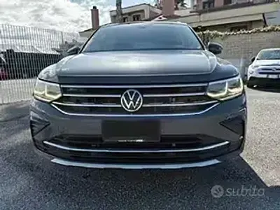Usata VW Tiguan Elegance 150 CV (110 kW) 2021 Grigio SUV