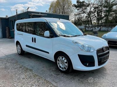 Begagnad Fiat Doblò 90 HK (66 kW) 2013 Vit Minibuss