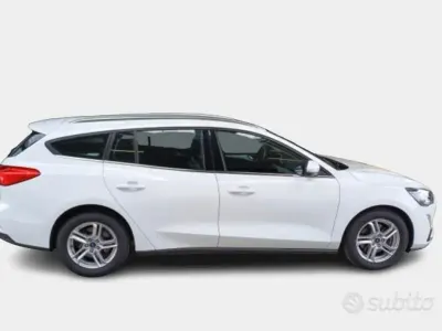 Usata Ford Focus 120 CV (88 kW) 2021 Bianco Station wagon