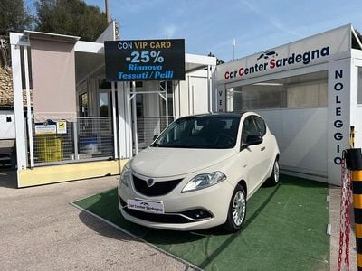 Usata Lancia Ypsilon Gold 95 CV (69 kW) 2016 Beige Utilitaria