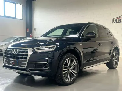 Usata Audi Q5 Business 190 CV (139 kW) 2018 Blu/azzurro SUV
