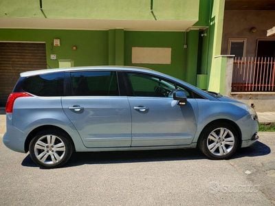 Usado Peugeot 5008 163 HP (119 kW) 2009 Sedan