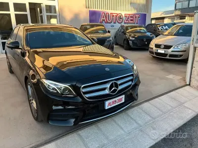 Usata Mercedes E220 Premium Plus 194 CV (142 kW) 2020 Nero Berlina