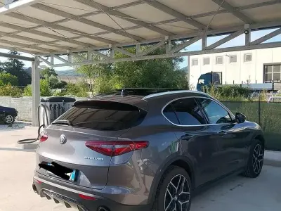 Usata Alfa Romeo Stelvio 210 CV (154 kW) 2019 Grigio SUV