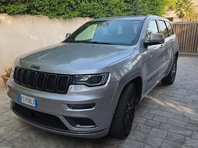 Usata Jeep Grand Cherokee 250 CV (183 kW) 2018 Grigio SUV