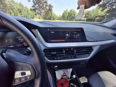 Usata BMW 118 136 CV (100 kW) 2022 Grigio Utilitaria