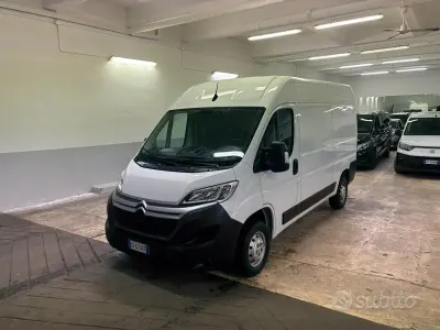 Usata Citroën Jumper 140 CV (102 kW) 2023 Bianco Monovolume