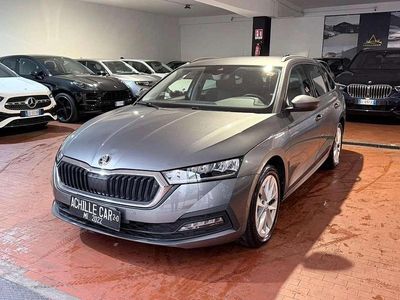 Usata Skoda Octavia Executive 150 CV (110 kW) 2023 Grigio Station wagon
