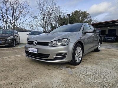 Usata VW Golf VII Comfortline 104 CV (76 kW) 2014 Grigio Berlina