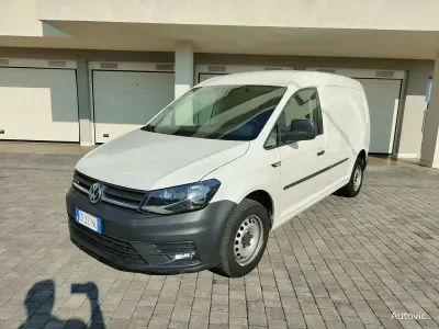 Usata VW Caddy Maxi Business 110 CV (80 kW) 2021 Bianco Monovolume