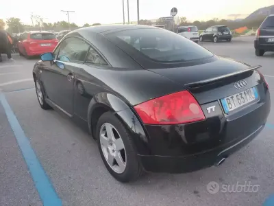 Usata Audi TT 179 CV (131 kW) 1999 Nero Coupé