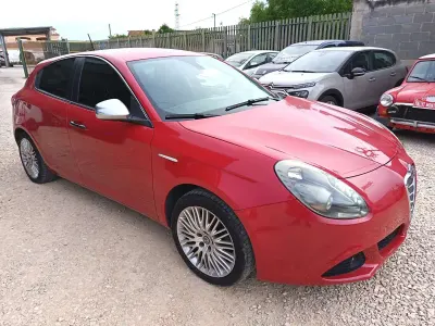 Usata Alfa Romeo Giulietta Distinctive 105 CV (77 kW) 2016 Other Utilitaria