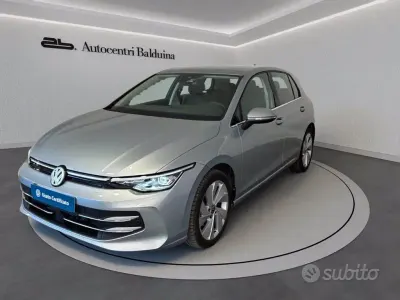 Usata VW Golf VIII Style 150 CV (110 kW) 2025 Grigio dolomite metalizzato Berlina