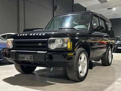 Usado Land Rover Discovery 2 HSE 185 HP (136 kW) 1999 Preto SUV