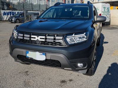 Usata Dacia Duster Journey 101 CV (74 kW) 2023 Grigio SUV