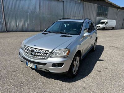 Mercedes ML320