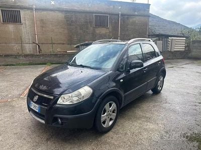 Usata Fiat Sedici Emotion 120 CV (88 kW) 2008 Grigio SUV