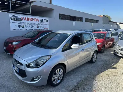 Usata Hyundai ix20 90 CV (66 kW) 2013 Grigio Utilitaria