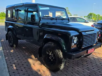 Usata Land Rover Defender 122 CV (89 kW) 2013 Metallizato SUV