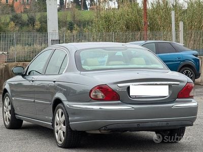 Usata Jaguar X-type 2003 Grigio Berlina