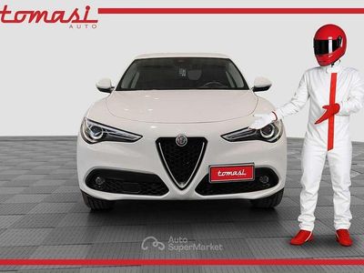 Usata Alfa Romeo Stelvio Executive 190 CV (139 kW) 2019 Bianco alfa SUV